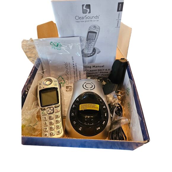 Clear Sounds A600 DECT 6.0 Amplified Freedom Phone Clear Digital Power - Picture 1 of 6